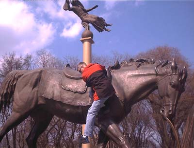 ����� ����� ����...